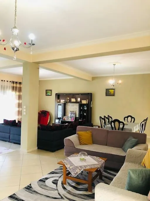 Villa Uklala Kamez 0*,  Albania